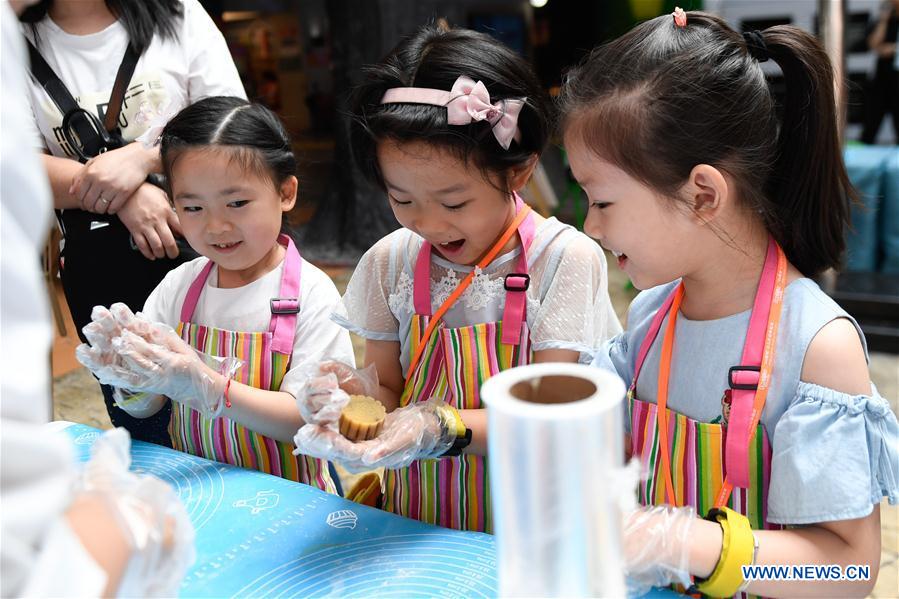 Mid-Autumn Festival Celebrated Across China